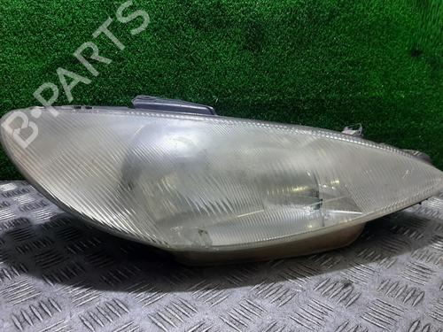 Used Right headlight PEUGEOT 206 Hatchback (2A/C) 1.4 HDi eco 70 (68 hp) 22936946