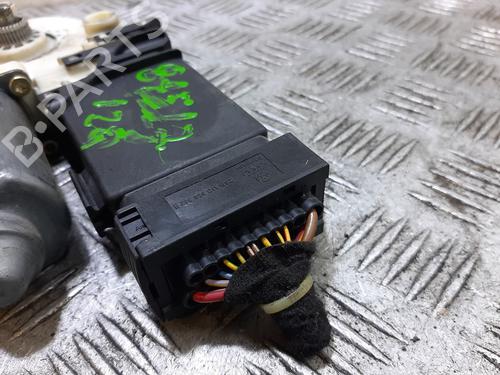 Vindusheismotor høyre foran SEAT LEON (1M1) | BP30874379E20