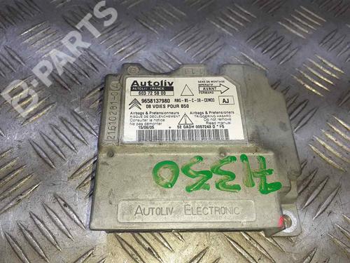 ecu-airbags-citroen-c4-coupe-la_-9658137980-603725800-216102810a-2004-2005-2006-2007-2008-2009-2010-2011-2012-2013-10008276 main image