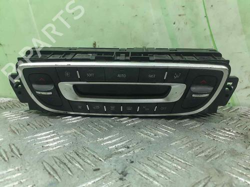 Used Climate control RENAULT MEGANE III Hatchback (BZ0/1_, B3_) 1.5 dCi (86 hp) 10519043