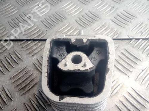 Used Engine mount MERCEDES-BENZ A-CLASS (W168) [1997-2005]  21535698