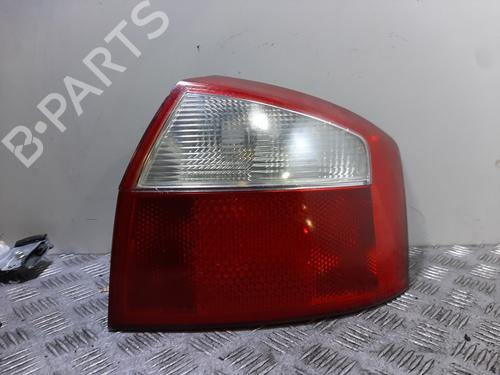 Farolim direito AUDI A4 B6 (8E2) 2.0 (130 hp) 30891147