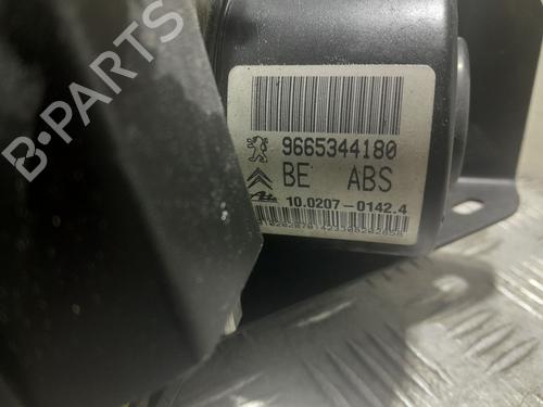 Used ABS pump ABS pump CITROËN C3 I (FC_, FN_) 1.1 i (60 hp) 33295341 33295341