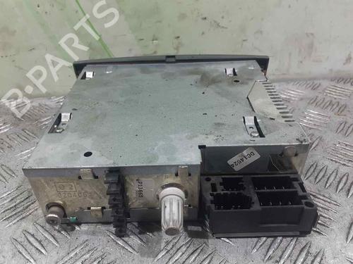 Used Radio RENAULT SCÉNIC II (JM0/1_) [2003-2010]  10520145