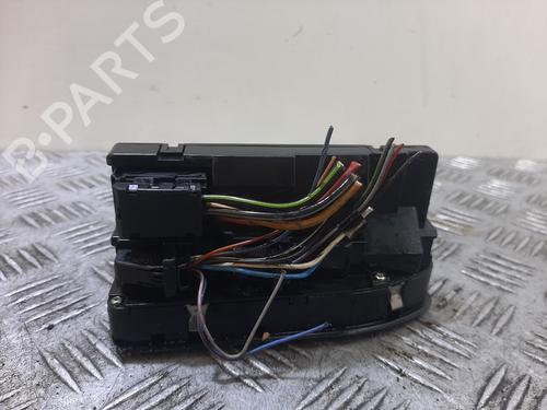 Left front window switch BMW 5 (E39) 520 d | BP33625983I27 - Image 2