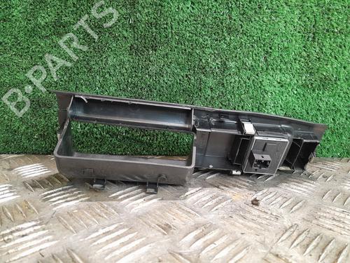 Used Left front window switch Left front window switch VW POLO IV (9N_, 9A_) 1.4 TDI (75 hp) 36279994 36279994