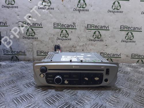 Used Radio RENAULT MEGANE III Hatchback (BZ0/1_, B3_) [2008-2025]  18413162
