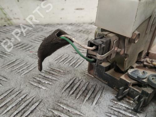 Türschloss links vorne RENAULT MEGANE I Classic (LA0/1_) 1.9 dTi (LA08, LA0N, LA0K) | BP18893630C98