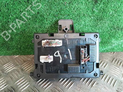 Used Electronic module RENAULT CLIO III (BR0/1, CR0/1) [2005-2014]  28302934
