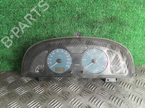 Used Instrument cluster CITROËN XSARA (N1) 2.0 HDi 90 (90 hp) 30204522