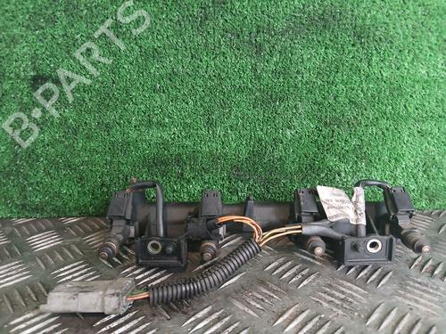 Used Injection rail Injection rail CITROËN C4 Coupe (LA_) [2004-2013] 32775216 32775216