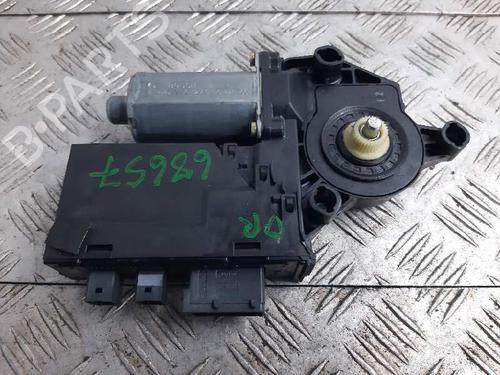Used Right front window motor PEUGEOT 307 Break (3E) 2.0 HDI 110 (107 hp) 6680756