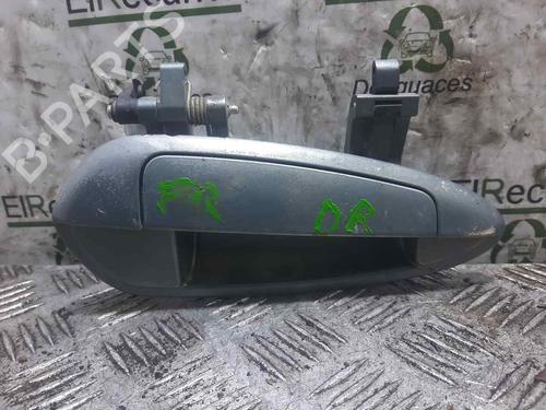 Used Front right exterior door handle FIAT LINEA (323_, 110_) [2006-2025]  16692088
