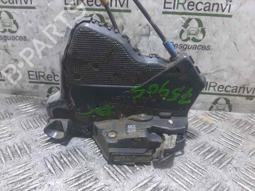 Serrure avant droite TOYOTA COROLLA Verso (ZER_, ZZE12_, R1_) 2.2 D-4D (AUR10_, AUR10R) (136 hp) 16136564