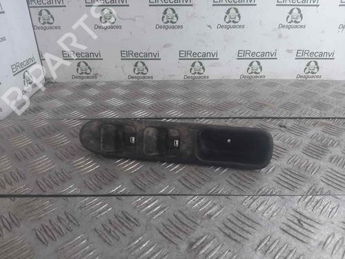 Venstre fortil elrude kontakt PEUGEOT 307 (3A/C) [2000-2012]  10063124