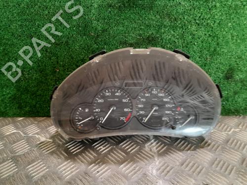 Cockpit PEUGEOT 206 Hatchback (2A/C) 1.4 LPG (75 hp) 26335374