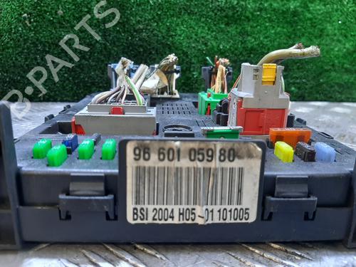 Fuse box CITROËN C4 I (LC_) | BP27262690E1