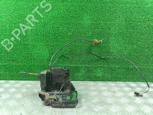 Høyre foran lås MERCEDES-BENZ C-CLASS (W203) C 220 CDI (203.006) (136 hp) 21536394