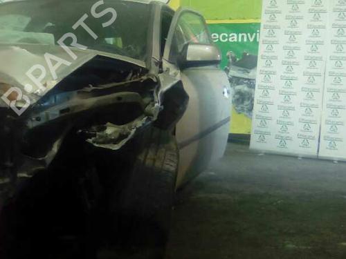 Poignée extérieure arrière droite FORD MONDEO III (B5Y) 2.0 16V TDDi / TDCi | BP4524090C130