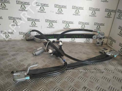 Rudehejsemekanisme Højre foran CHRYSLER VOYAGER IV (RG, RS) 2.8 CRD (150 hp) 15107803