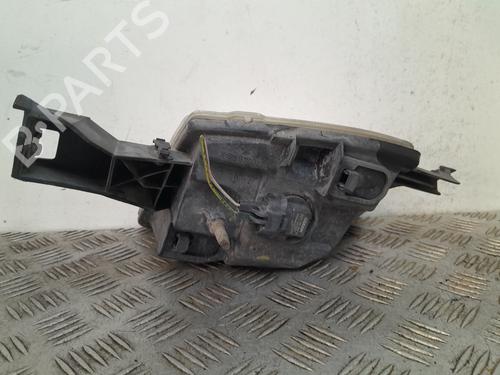 Used Right front fog light Right front fog light 36870842 36870842
