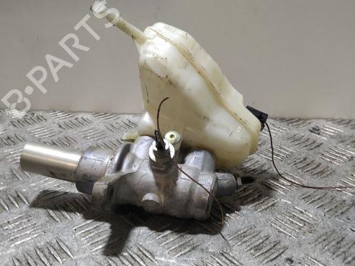 Used Brake master cylinder MERCEDES-BENZ C-CLASS (W205) C 220 BlueTEC / d (205.002, 205.004) (170 hp) 29589915