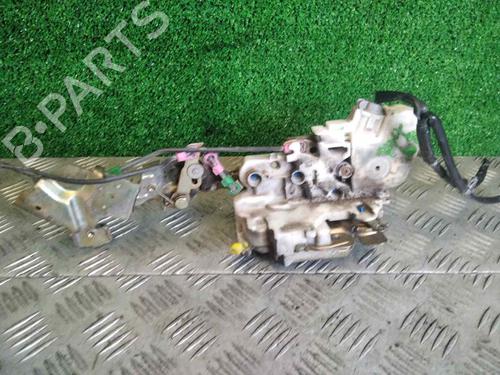 rear-right-lock-nissan-pick-up-d22-25-td-4wd-805525p003-1997-21536154 main image