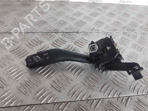Used Headlight switch SEAT LEON (1P1) 1.6 TDI (105 hp) 12981175