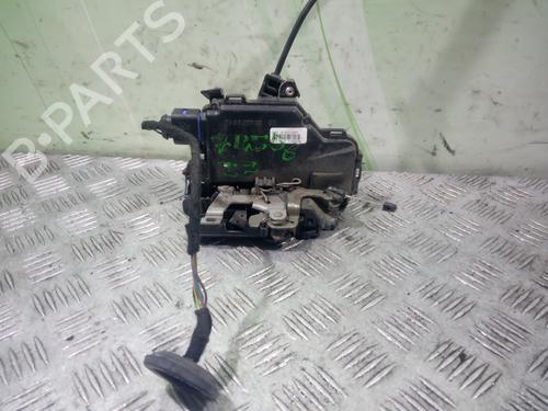 Venstre foran lås SKODA FABIA I (6Y2) 1.9 SDI (64 hp) 10278423