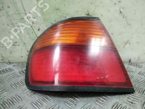 Fanale posteriore sinistro NISSAN PRIMERA Hatchback (P11) [1996-2002]  19330261