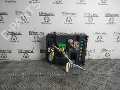 Used Fuse box CITROËN JUMPY II Van 2.0 HDi 120 (120 hp) 17044945