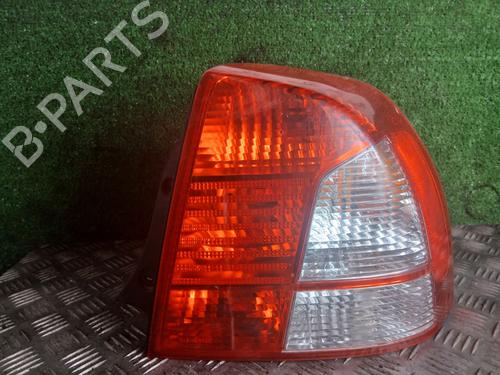 Feu arrière droit KIA SHUMA II Saloon (FB) 1.6 (101 hp) 32095560