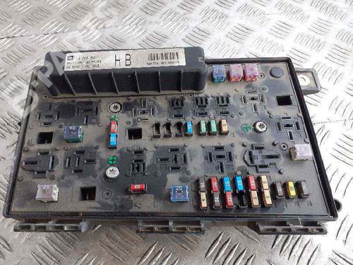 Boîte à Fusibles OPEL ASTRA H GTC (A04) 1.9 CDTi (L08) 13206754