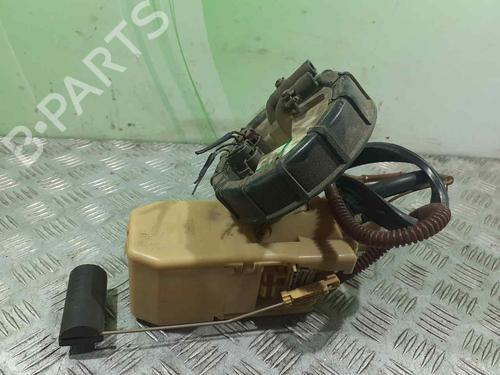 Used Fuel pump NISSAN PRIMERA Hatchback (P11) 2.0 16V (140 hp) 7121775