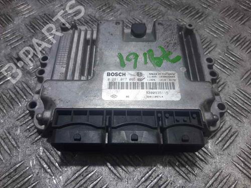 Used Engine control unit (ECU) OPEL VIVARO A Van (X83) [2001-2015]  16856145