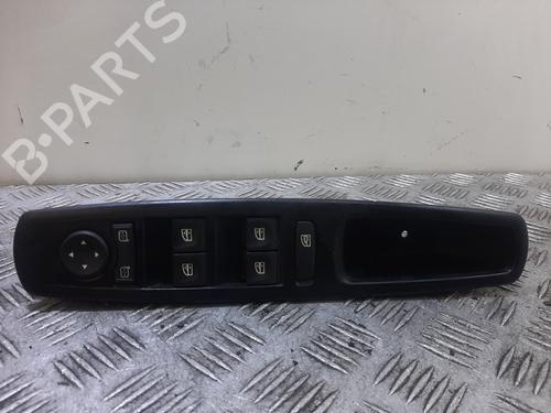 Used Left front window switch Left front window switch RENAULT MEGANE III Hatchback (BZ0/1_, B3_) [2008-2026] 33471111 33471111