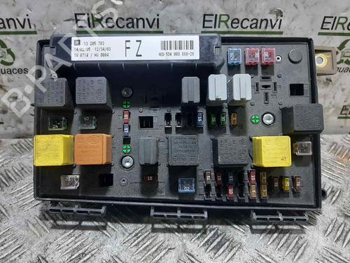 Used Fuse box OPEL ASTRA H Estate (A04) [2004-2014]  16171298