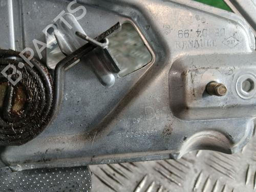 Front right window mechanism RENAULT TWINGO I (C06_) 1.2 (C066, C068) | BP32317895C23