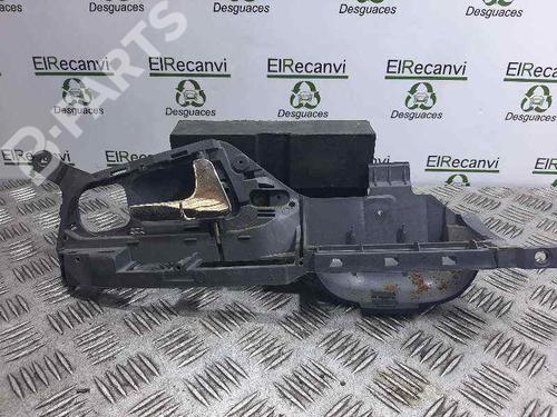 Used Front right interior door handle Front right interior door handle SEAT CORDOBA (6K2) [1999-2002] 6137165 6137165