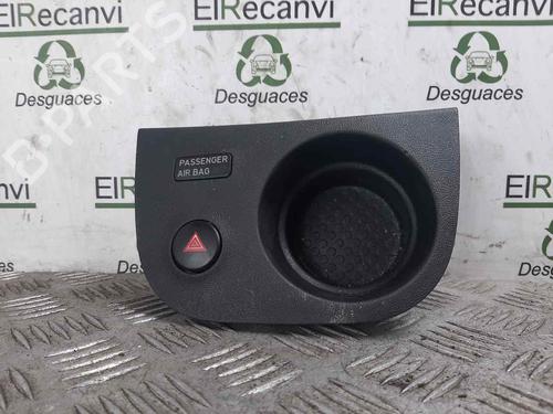 Used Warning switch SEAT LEON (1P1) [2005-2013]  20928645