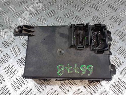 Used Fuse box Fuse box OPEL CORSA D (S07) 1.2 (L08, L68) (80 hp) 8250609 8250609