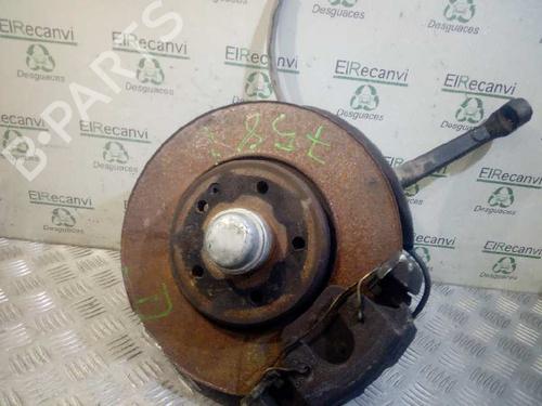 Used Right front steering knuckle MERCEDES-BENZ CLK (C208) CLK 320 (208.365) (218 hp) 4542921