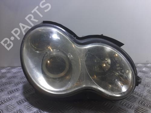 Used Right headlight MERCEDES-BENZ C-CLASS (W203) [2000-2007]  33185957