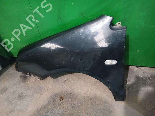 Guarda-lamas esquerdo VW POLO IV (9N_, 9A_) 1.2 12V (69 hp) 32034693