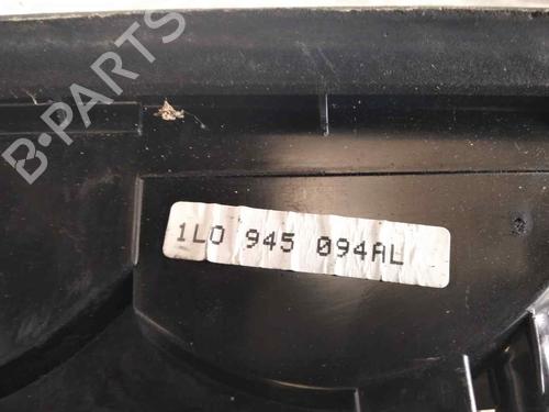 Right tailgate light SEAT TOLEDO I (1L2) | BP15614291C80