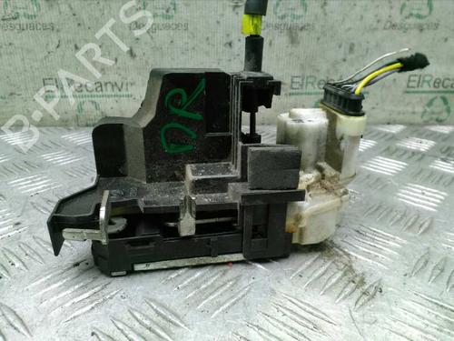 Used Front right lock FIAT DOBLO MPV (119_, 223_) 1.9 JTD (223AXE1A) (100 hp) 5601069