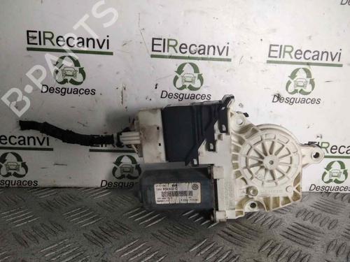 Rudehejsemotor bagstkærm højre VW GOLF V (1K1) [2003-2010]  15262989