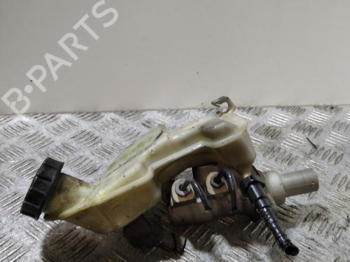 brake-master-cylinder-ford-fiesta-v-jh_-jd_-2001-2002-2003-2004-2005-2006-2007-2008-2009-2010-2011-2012-2013-2014-29972339 main image