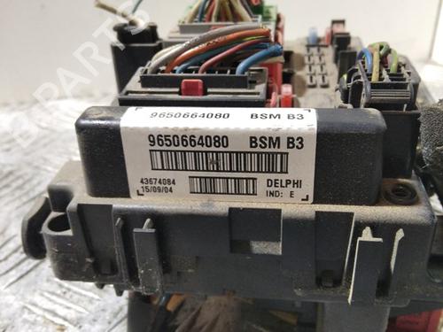 Fuse box PEUGEOT 206 Hatchback (2A/C) 2.0 S16 | BP30733238E1