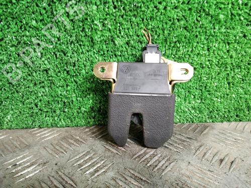 Used Tailgate lock Tailgate lock VW BORA I (1J2) 1.6 16V (105 hp) 33402177 33402177